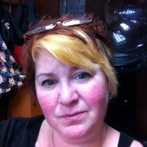 Meet your Posher, Marion